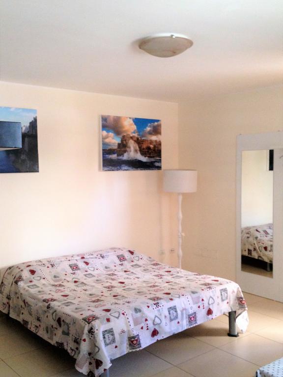 Casa Vacanze Stefy Polignano a Mare Eksteriør billede